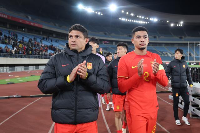 1699543772785065980.jpg 半岛体育官方网站-国足报到日蒋光太伤退 扬科维奇招入爱将徐浩峰