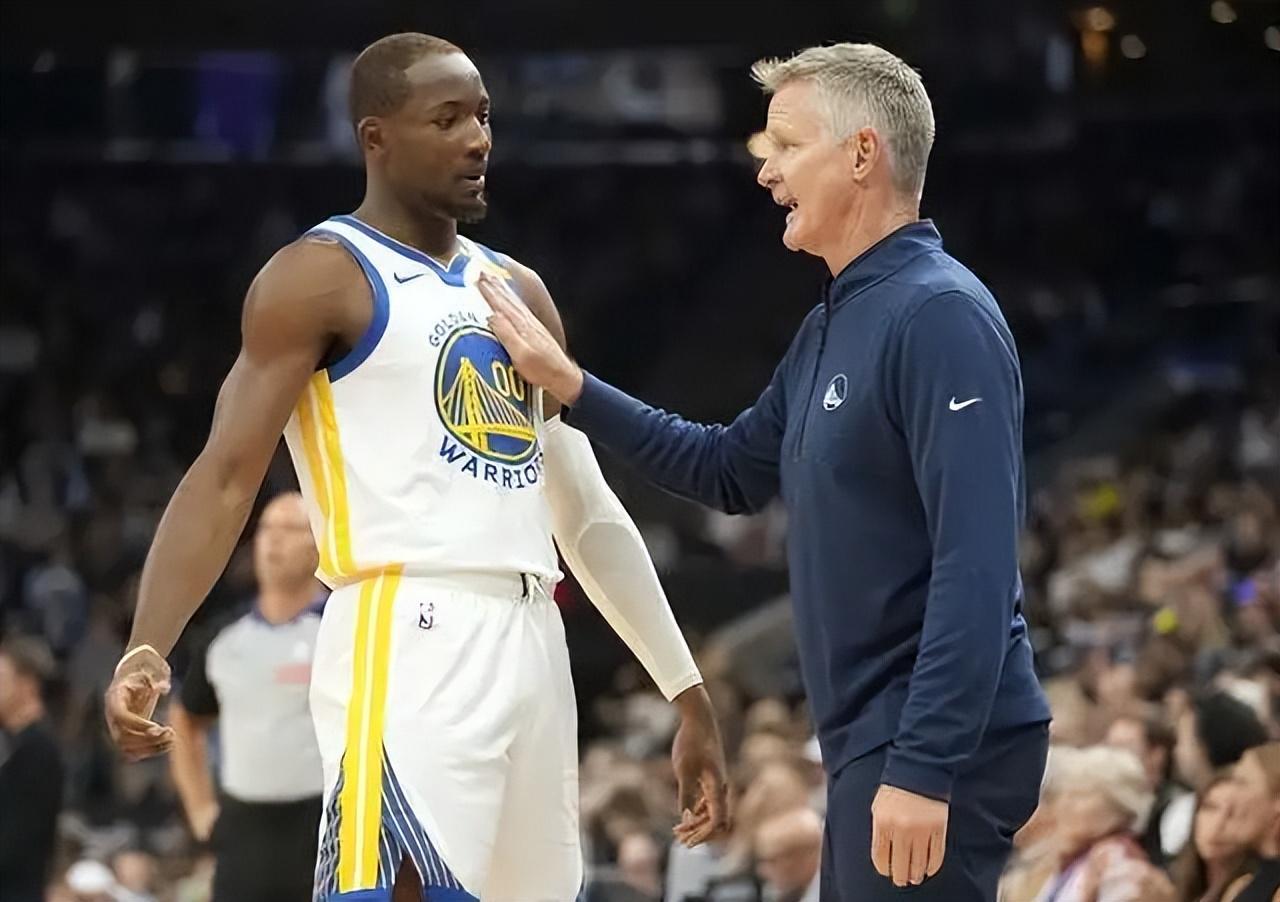 半岛体育官网-一夜3大震动！库明加刚获资格就逼宫，火箭旧将报销，快船迎曙光