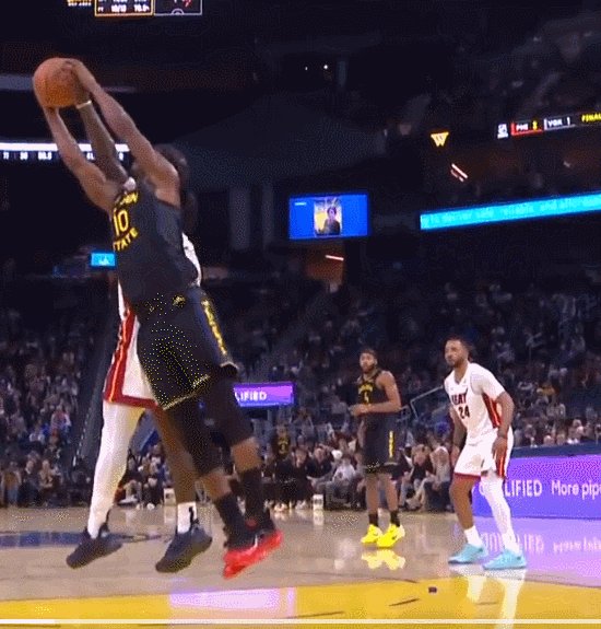 半岛体育APP-勇士遭毁灭打击！巴特勒重伤报销 库里无缘再争冠