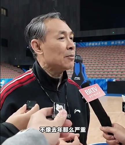 半岛体育官网-许利民:周琦眼睛初步检查不像去年那么严重 今晚肯定不打