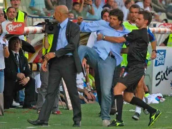 半岛体育APP-【人物】巴勒莫重返意乙，性情主帅高谈阔论黑帮伦理